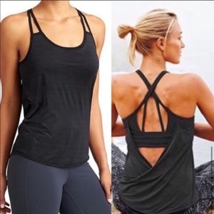 {Athleta} Full Force Black Tank 🖤